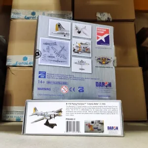 Daron Worldwide Trading B-17G Liberty Belle Vehicle (1:155 Scale)