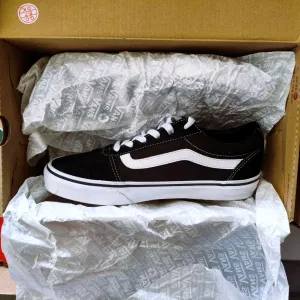 Vans Unisex Children's Authentic Trainers, Black Suede Canvas Black White Iju, 38 EU